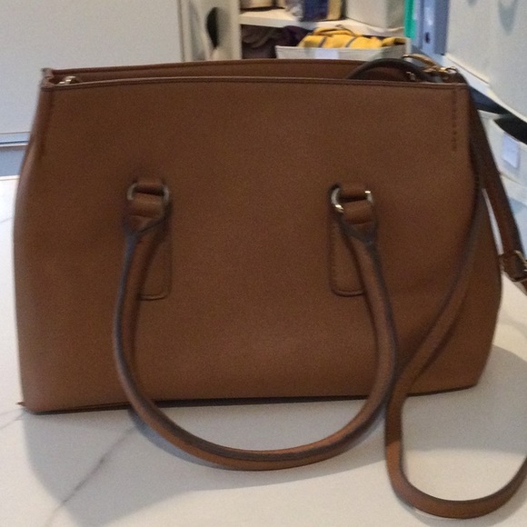 Aldo brown shoulder bag. - Picture 2 of 4